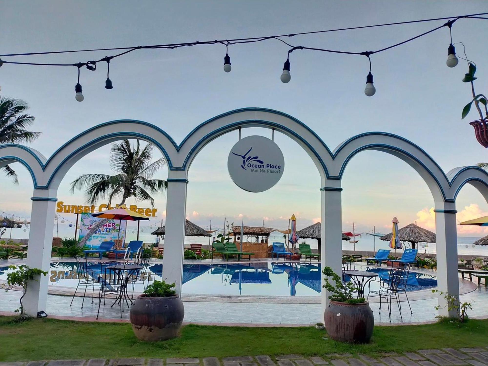 Ocean Place Resort Mũi Né Exterior foto